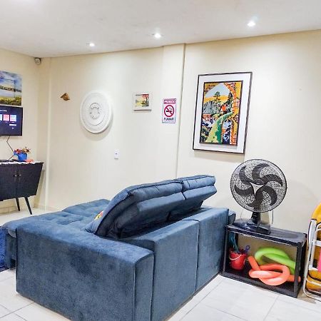 Piçarras Casa Inteira,Total Privacidade Em Area Nobre, 2 Quadra Do Marヴィラ エクステリア 写真