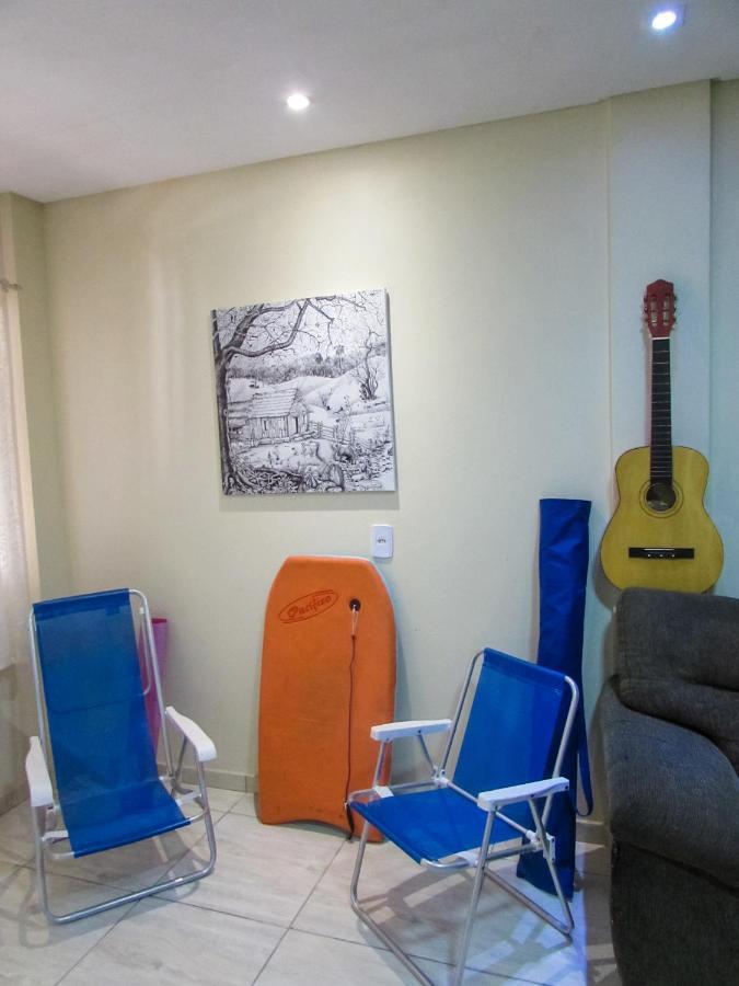 Piçarras Casa Inteira,Total Privacidade Em Area Nobre, 2 Quadra Do Marヴィラ エクステリア 写真